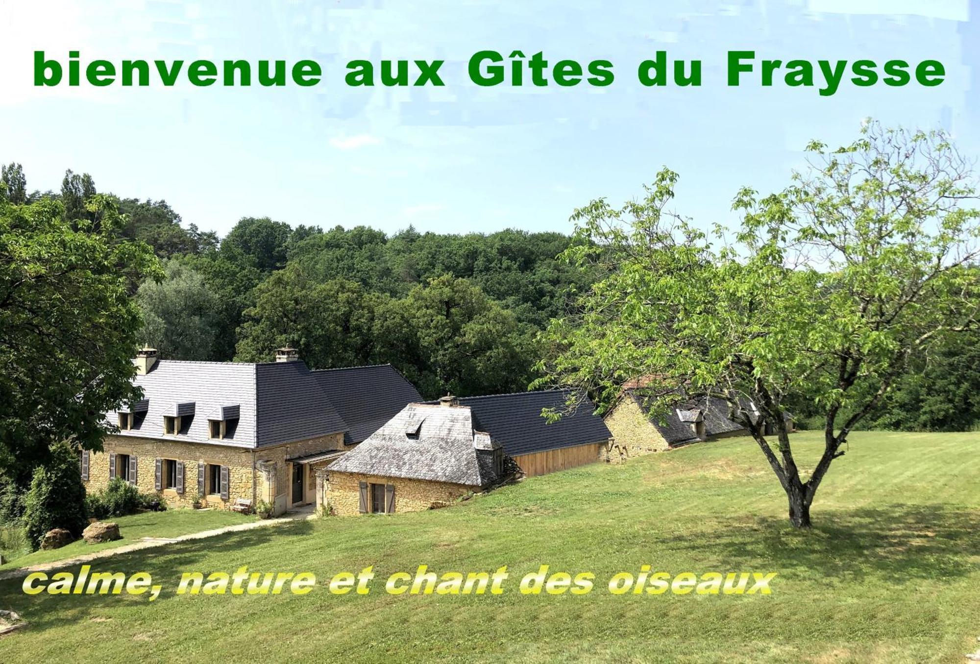 Les Gites Du Fraysse, Au Paradis Des Oiseaux Montignac-Lascaux Exterior photo